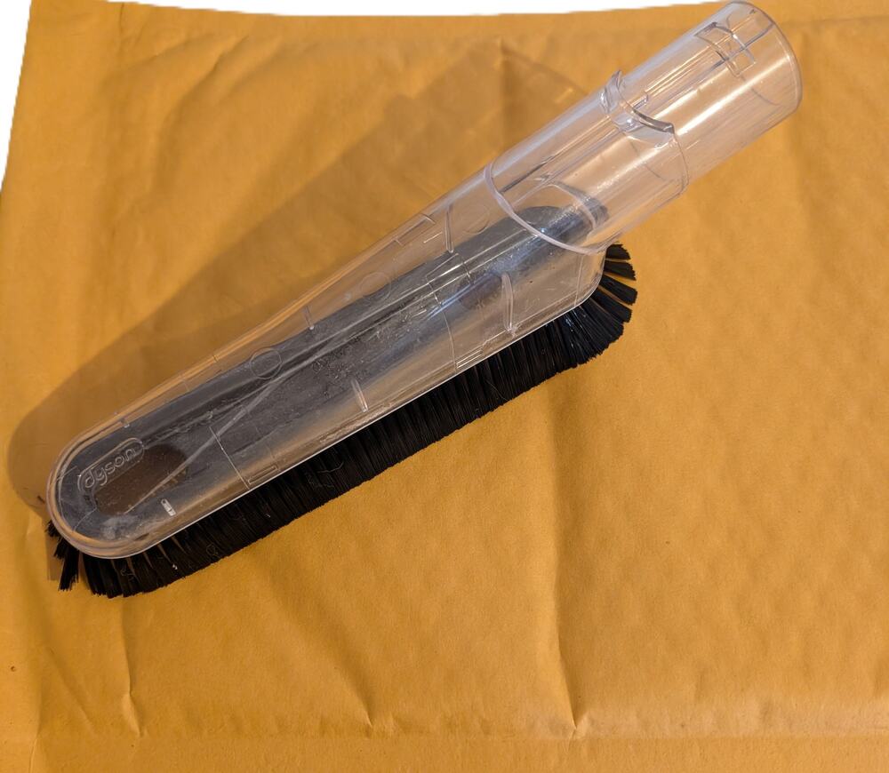 Dyson Soft Dusting Brush Accessory Tool 908896-02 - Picture 1 of 4